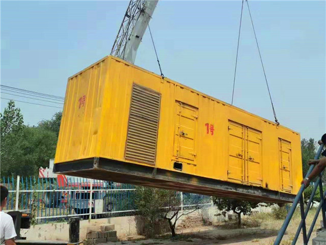 绥江300KW柴油发电机组油耗是多少?